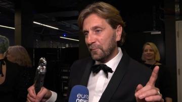 Ruben Östlund’un Üzüntü Üçgeni Avrupa Sinema Ödülleri’nde birincilik ödülü aldı
