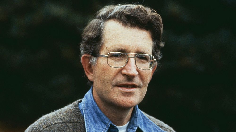 Kültüre Yeniden Bakış: 95 yaşındaki Noam Chomsky ve nasıl ünlü bir filozof haline geldiği