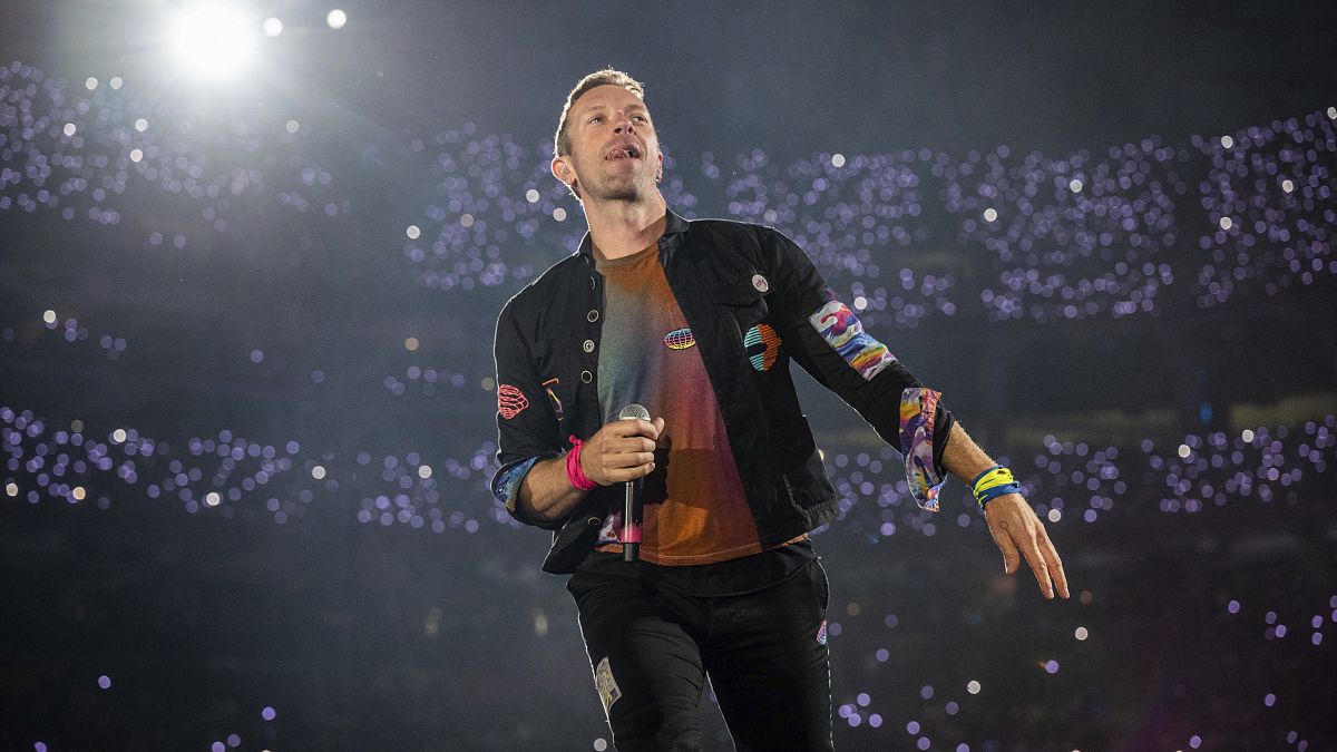 Coldplay, Geri Dönücör Plastik Şişelerden YapilMiş Vinilde Yeni Albüm ‘Ay Müzik’