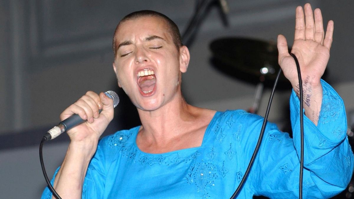 Sinéad O’Connor mülkü, Donald Trump’ın kampanya mitinglerinde son sanatçısının şarkısını kullanmayı bırakmasını talep ediyor