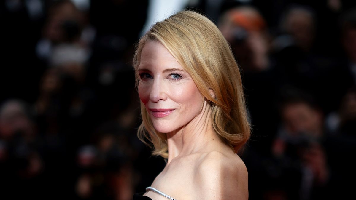 Cate Blanchett ‘Meagull’ Kapimda Sahneye Dönecek