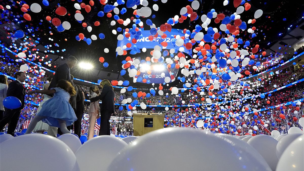 Dnc’de Beyoncé Ile Kamala Harris? EVET, AMA SADECE HOPARLÖRLERDEN