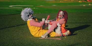 Deliha Filmi Komedinin Kalbi Nerede Atti Unutulmaz Karakterler Kimler featured